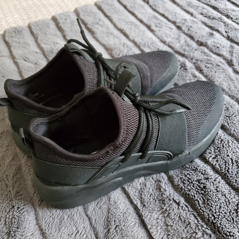 Fabletics Shoes
